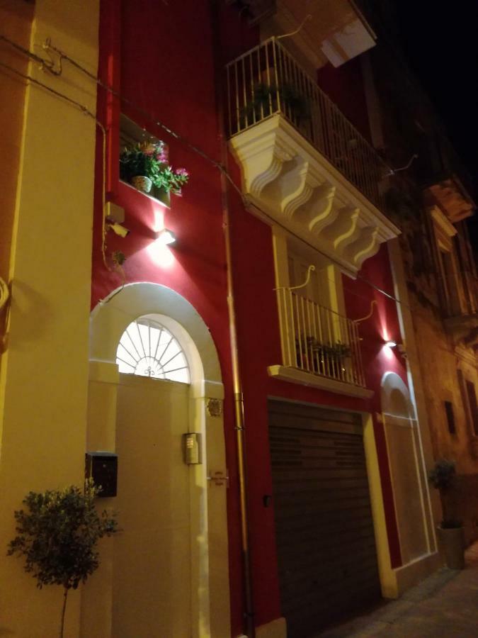 Palazzo Angelina Apartment Ragusa Exterior foto